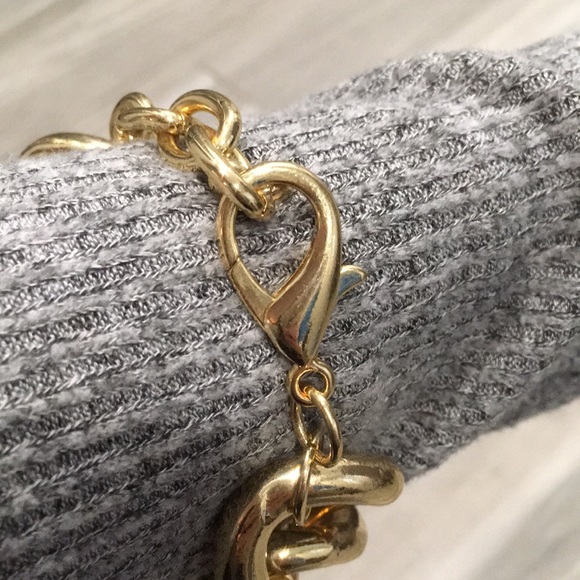 Heavy Links Gold Bracelet - Picture 4 of 5